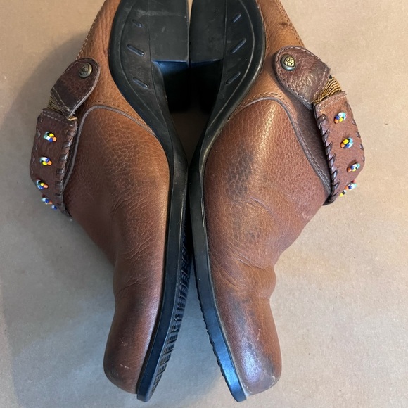 Ariat Brown Leather Slip On Beaded Strap Low heel Clogs Women’s US 7.5 B - Picture 5 of 9